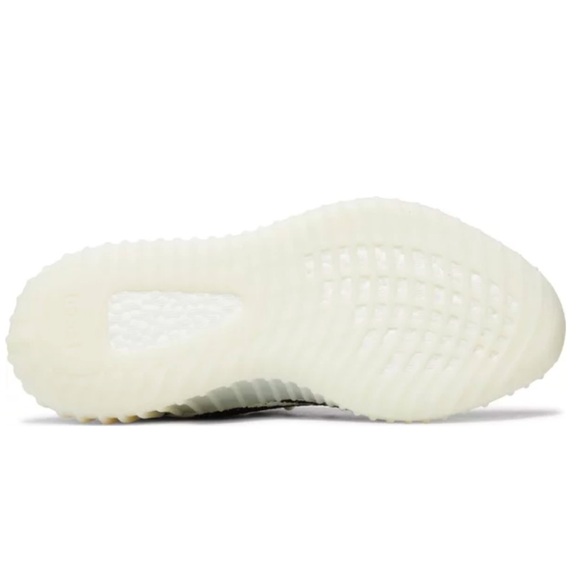 Yeezy Boost 350 V2 'Zebra
Sz 6 men - Picture 4 of 6